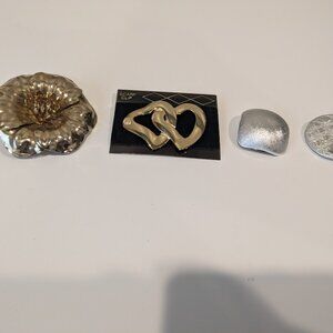 Lot of 4 scarf rings and clips, floral, heart-shaped, unique scarf clips